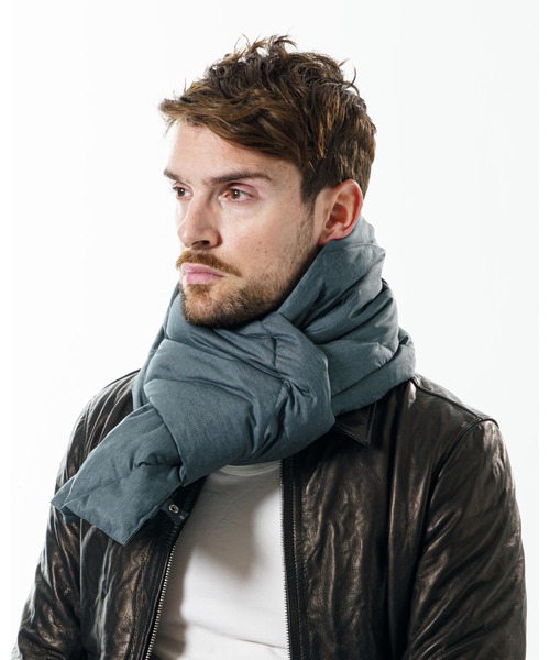 wjk（ダヴルジェイケイ）の「down muffler（マフラー・メンズ・チャコールグレー/ブラック・FREE）」の2枚目の写真