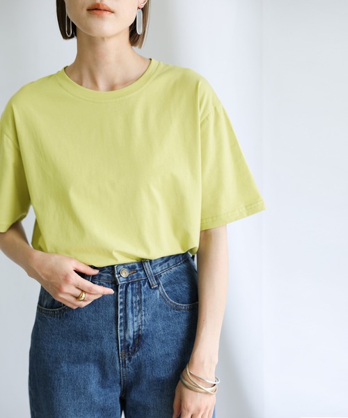 select MOCA(セレクトモカ)の「シンプルデザインリラックスTシャツ(Tシャツ/カットソー・レディース・ブラック/パープル/オフホワイト/ライトグリーン/アイボリー・FREE)」の1枚目の写真