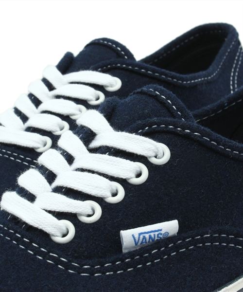 BEAMS BOY（ビームスボーイ）の「VANS / フランネル オーセンティック（BEAMSエクスクルーシヴカラー）（スニーカー・レディース・グレー/ネイビー・6/5h/5/7/4h/6h）」の11枚目の写真