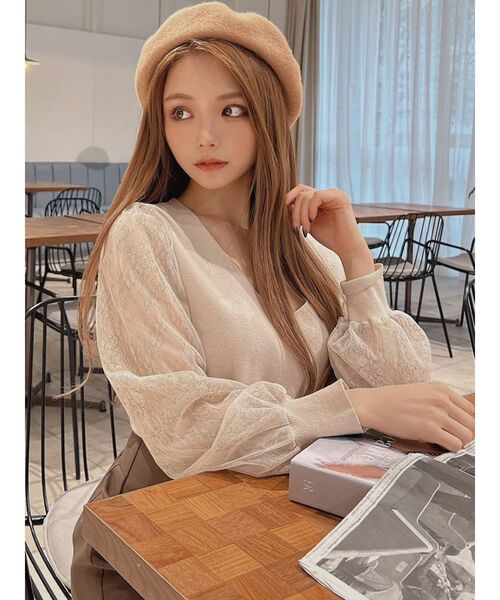 RESEXXY(リゼクシー)の「レース切替えニットトップス(ニット/セーター・レディース・ホワイト/ブラック/ブルー/ベージュ・FREE)」の6枚目の写真