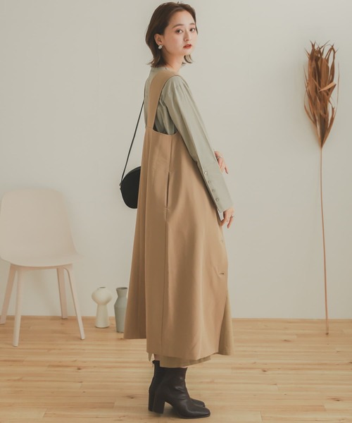 SENSE OF PLACE by URBAN RESEARCH（センスオブプレイスバイアーバンリサーチ）の「Vネックジャンパースカート（ジャンパースカート・レディース・ベージュ/ブラック・ONE）」の13枚目の写真