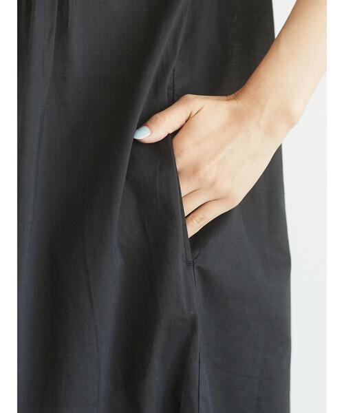 Green Parks(グリーンパークス)の「ピンタックワンピース*(ワンピース・レディース・ブラック/グレイッシュベージュ/グリーン・FREE)」の16枚目の写真