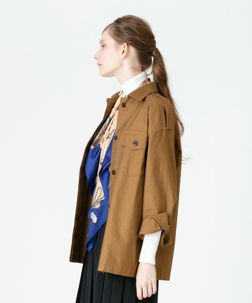 allureville（アルアバイル）の「コットンバックサテンCPOジャケット（ミリタリージャケット・レディース・カーキ/ベージュ・2）」の17枚目の写真