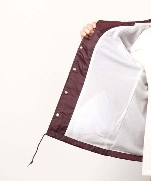 VALLIS by FACTOTUM（ヴァリスバイファクトタム）の「STUDIOUS別注 サークルロゴバックプリントコーチジャケット（ナイロンジャケット・メンズ・グリーン/バーガンディー/ブラウン・LARGE/MEDIUM）」の7枚目の写真