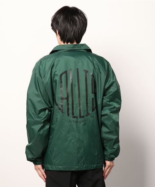 VALLIS by FACTOTUM（ヴァリスバイファクトタム）の「STUDIOUS別注 サークルロゴバックプリントコーチジャケット（ナイロンジャケット・メンズ・グリーン/バーガンディー/ブラウン・LARGE/MEDIUM）」の6枚目の写真