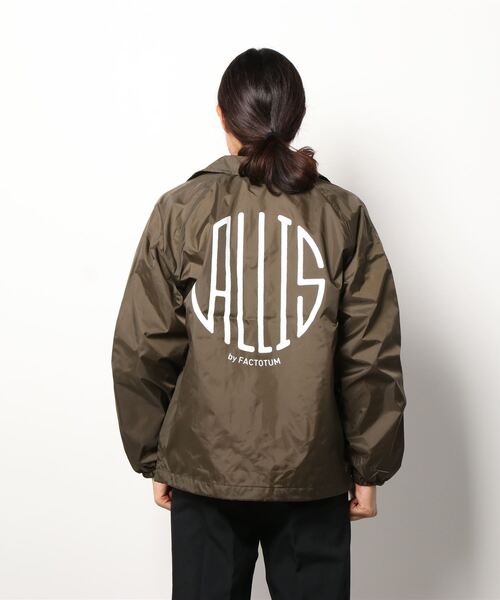 VALLIS by FACTOTUM（ヴァリスバイファクトタム）の「STUDIOUS別注 サークルロゴバックプリントコーチジャケット（ナイロンジャケット・メンズ・グリーン/バーガンディー/ブラウン・LARGE/MEDIUM）」の4枚目の写真