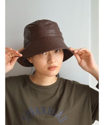 合皮バケットハット