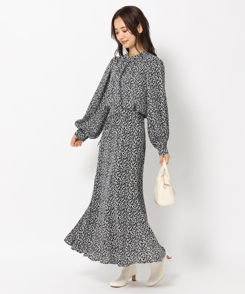 mysty woman（ミスティウーマン）の「小花マーメイドスカート 239177（スカート・レディース・ブラック/ブラウン/アイボリー・FREE）」の18枚目の写真