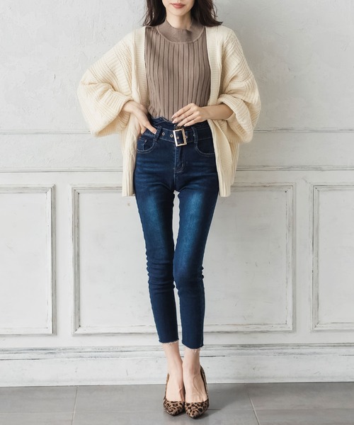 Julia Boutique（ジュリアブティック）の「手編み風ケーブル編みニットカーディガン/21643（カーディガン/ボレロ・レディース・ブラック/ベージュ/パープル/オフホワイト/グリーン系・ONE）」の22枚目の写真