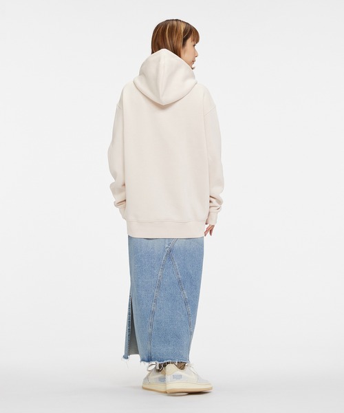 【未使用】NIKEナイキ エッセンシャルオーバーサイズド コーデュロイ パファー 未使用】NIKEナイキ エッセンシャルオーバーサイズド
