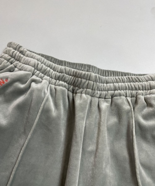 GALLIS ADDICTION（ガリスアディクション）の「GA FUR-VELOR PANTS/ベロア イージーパンツ（スウェットパンツ・メンズ・ブラック/グレー・M/L）」の14枚目の写真