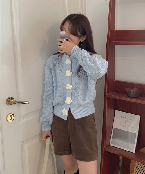 Jewelobe(ジュエローブ)の「フラワーモチーフモコモコカーディガン(カーディガン/ボレロ・レディース・ピンク/ブルー/アイボリー・FREE)」の18枚目の写真
