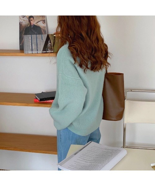 MINS MINIS（ミンスミニス）の「ルーズフィットクルーネックニット（ニット/セーター・レディース・アイボリー/ライトピンク/イエロー/ブルー/ターコイズブルー・FREE）」の13枚目の写真