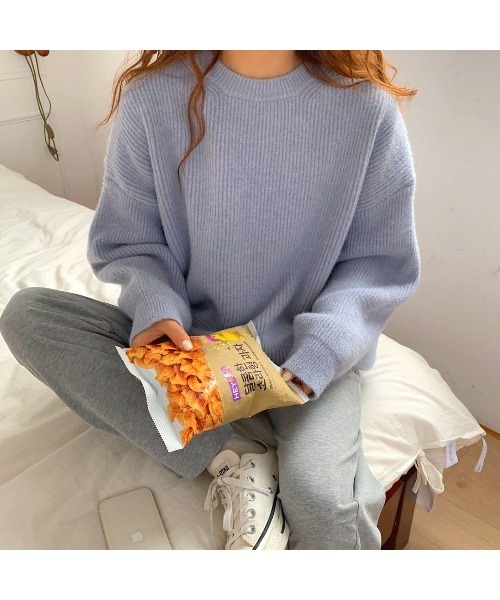 MINS MINIS（ミンスミニス）の「ルーズフィットクルーネックニット（ニット/セーター・レディース・アイボリー/ライトピンク/イエロー/ブルー/ターコイズブルー・FREE）」の18枚目の写真