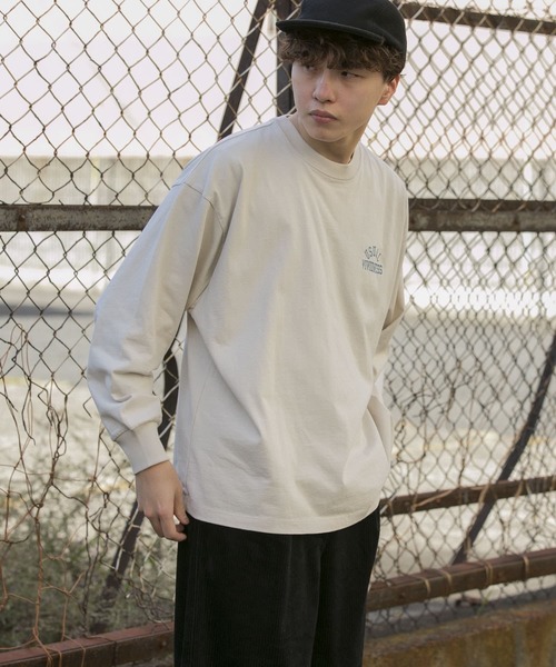 SENSE OF PLACE by URBAN RESEARCH（センスオブプレイスバイアーバンリサーチ）の「【別注】Ryo Kaneyasu×SENSE OF PLACE　ロングTシャツ C（Tシャツ/カットソー・メンズ・ナチュラル・MEDIUM/LARGE）」の4枚目の写真