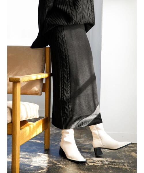 koe（コエ）の「ケーブルニットタイトスカート*（スカート・レディース・ブラック/ベージュ/ブルー/アイボリー・FREE）」の5枚目の写真