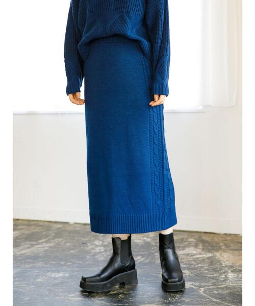 koe（コエ）の「ケーブルニットタイトスカート*（スカート・レディース・ブラック/ベージュ/ブルー/アイボリー・FREE）」の11枚目の写真