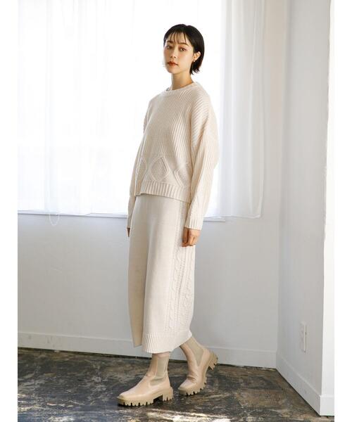 koe（コエ）の「ケーブルニットタイトスカート*（スカート・レディース・ブラック/ベージュ/ブルー/アイボリー・FREE）」の12枚目の写真