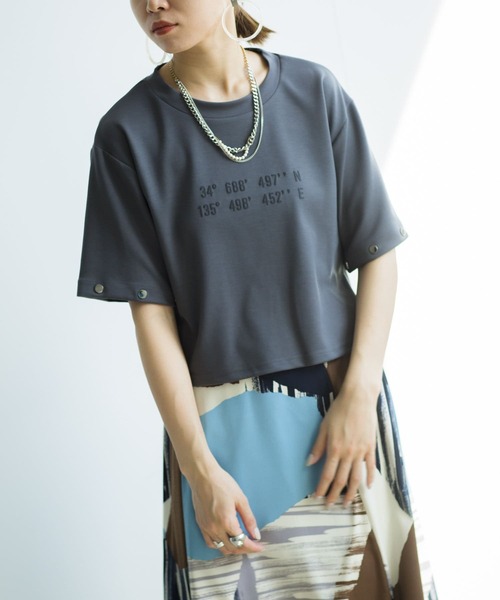 mona Belinda（モナベリンダ）の「袖取り外し2WAYプルオーバー（Tシャツ/カットソー・レディース・チャコールグレー/ベージュ/カーキ・FREE）」の17枚目の写真