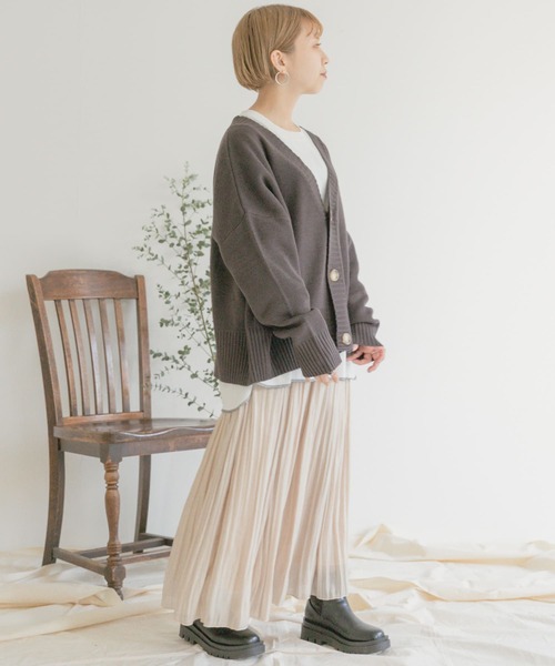 ITEMS URBANRESEARCH(アイテムズ アーバンリサーチ)の「オーバーサイズカーディガン(カーディガン/ボレロ・レディース・チャコールグレー/ベージュ/パープル・FREE)」の22枚目の写真