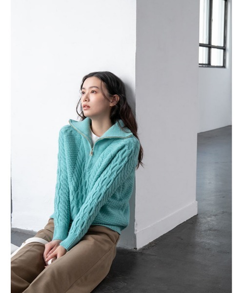 fifth（フィフス）の「【スタイリストプロデュース】ハーフジップケーブルニット（ニット/セーター・レディース・ベージュ/ブルー・MEDIUM）」の15枚目の写真