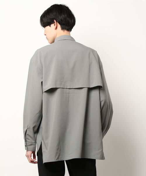 LOWRYS FARM（ローリーズファーム）の「クリアトロヨークシャツ　267566（シャツ/ブラウス・メンズ・ネイビー/グレー/グリーン/ベージュ・MEDIUM/LARGE）」の5枚目の写真