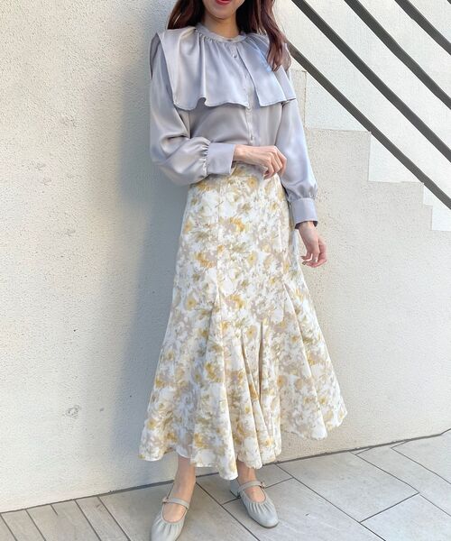 MAJESTIC LEGON(マジェスティックレゴン)の「セーラーカラーサテンブラウス(シャツ/ブラウス・レディース・グレー/アイボリー/ピンクベージュ・MEDIUM)」の10枚目の写真