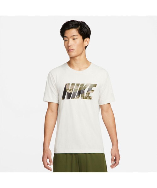 NIKE（ナイキ）の「ナイキ NIKE ナイキ DF カモ グラフィック S/S Tシャツ（Tシャツ/カットソー・メンズ・ホワイト/サンドグレー/ブラック・M/L/LL/S/3L）」の3枚目の写真