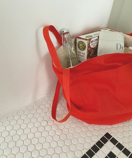 marjour（マージュール）の「2HANDLE TOTE BAG（トートバッグ・レディース・オレンジ・FREE）」の2枚目の写真