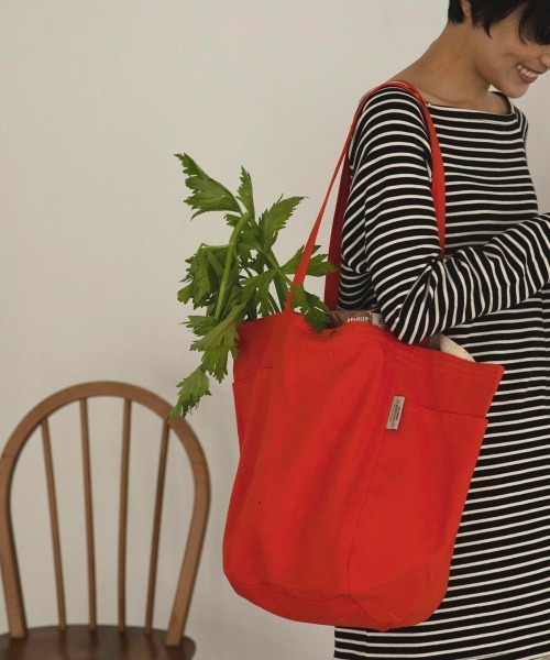 marjour（マージュール）の「2HANDLE TOTE BAG（トートバッグ・レディース・オレンジ・FREE）」の8枚目の写真