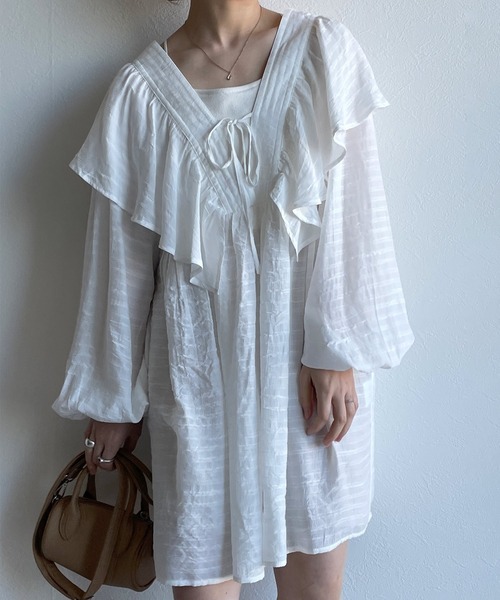 w closet(ダブルクローゼット)の「リボンフリルチュニック(シャツ/ブラウス・レディース・オフホワイト/ライム/イエロー・FREE)」の4枚目の写真