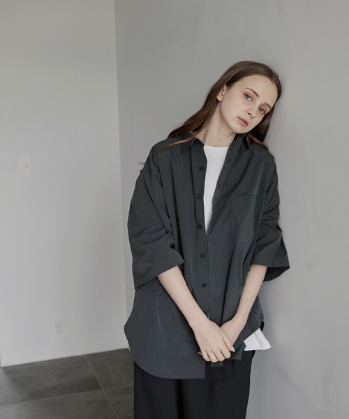 remer（リメール）の「loose taslan over shirt / ルーズタスランオーバーシャツ（シャツ/ブラウス・メンズ・グレイッシュベージュ/グリーン・MEDIUM/LARGE/SMALL）」の15枚目の写真