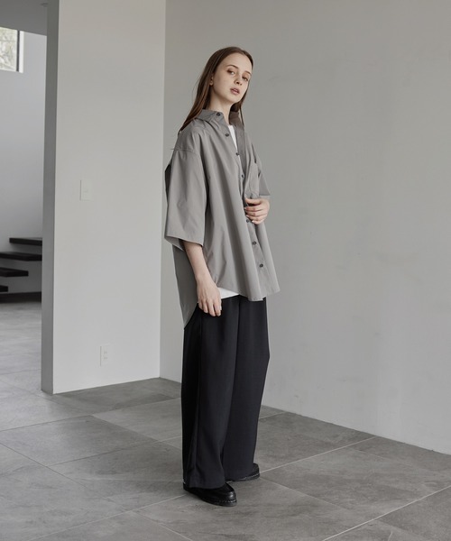 remer（リメール）の「loose taslan over shirt / ルーズタスランオーバーシャツ（シャツ/ブラウス・メンズ・グレイッシュベージュ/グリーン・MEDIUM/LARGE/SMALL）」の11枚目の写真