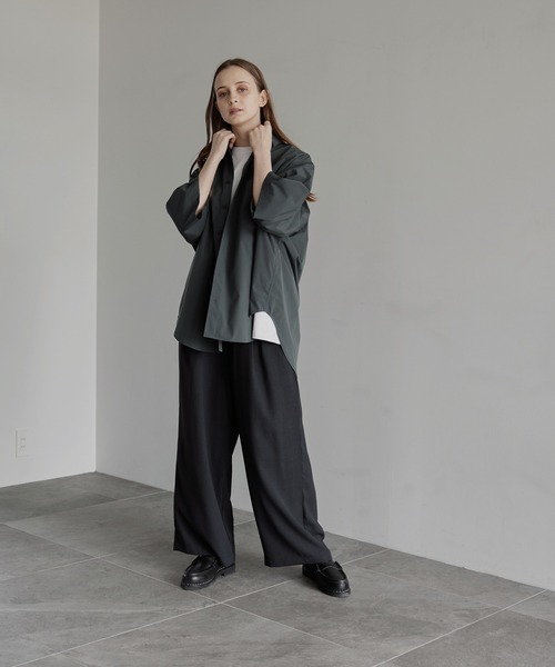 remer（リメール）の「loose taslan over shirt / ルーズタスランオーバーシャツ（シャツ/ブラウス・メンズ・グレイッシュベージュ/グリーン・MEDIUM/LARGE/SMALL）」の19枚目の写真