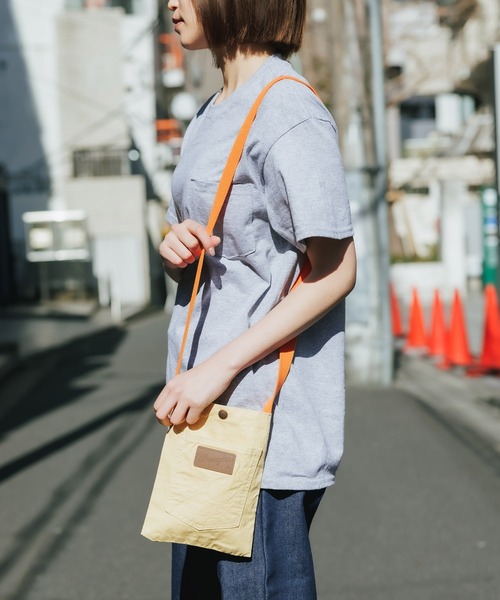 Wrangler（ラングラー）の「WRANGLER/ラングラー MINI SHOULDER BAG ミニショルダーバッグ カラー（ショルダーバッグ・メンズ・サックスブルー/ブルー/インディゴブルー/イエロー/オフホワイト・FREE）」の5枚目の写真