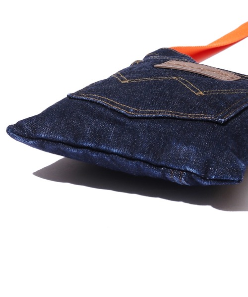 Wrangler（ラングラー）の「WRANGLER/ラングラー MINI SHOULDER BAG ミニショルダーバッグ カラー（ショルダーバッグ・メンズ・サックスブルー/ブルー/インディゴブルー/イエロー/オフホワイト・FREE）」の7枚目の写真