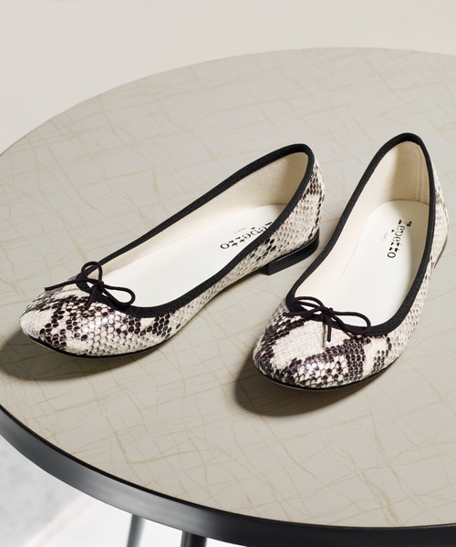 Repetto(レペット)の「【日本限定】PYTHON , BALLERINA / V086PYTO_New Size(バレエシューズ・レディース・ブラック・40/38/39/35/36/37/34)」の1枚目の写真