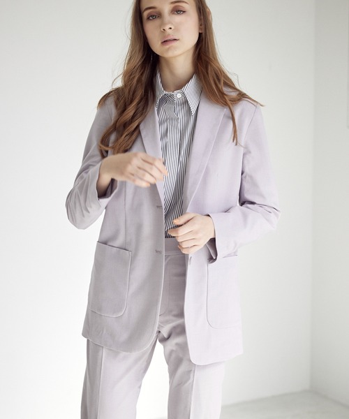 INED CLARO（イネドクラロ）の「2ボタンテーラードジャケット（テーラードジャケット・レディース・サンドグレー/ベージュ/ブルー・9号/7号）」の2枚目の写真