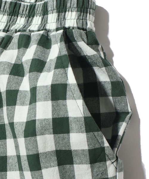 UGG（アグ）の「UGG@mos ギンガムチェックショートパンツ（その他パンツ・レディース・グリーン/ネイビー・M/L）」の10枚目の写真