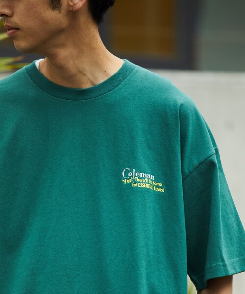 COLEMAN（コールマン）の「Coleman/コールマン ギア柄プリントTEE/Coleman×VTA（Tシャツ/カットソー・メンズ・ホワイト/スミクロ/グレイッシュベージュ/グリーン/ブルー・MEDIUM/LARGE）」の19枚目の写真