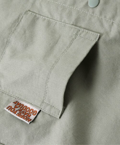 BREEZE（ブリーズ）の「スタンダード半袖シャツ（シャツ/ブラウス・キッズ・グレー/ストライプ/レインボー/カーキ・140/90/130/80/100/110/120）」の14枚目の写真