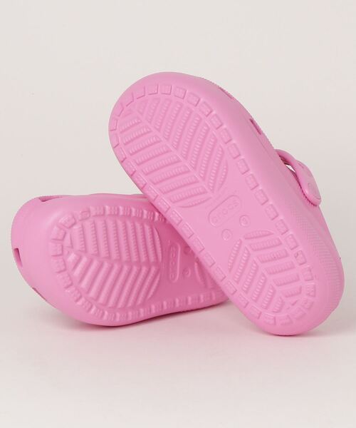 crocs（クロックス）の「クロックス crocs Classic Crocs Cutie Clog K（サンダル・キッズ・ピンク・19.0cm/20.0cm/23.0cm/22.0cm/24.0cm/21.0cm/18.0cm）」の2枚目の写真