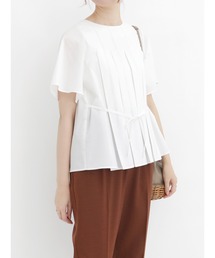 タックフレアスリーブブラウス