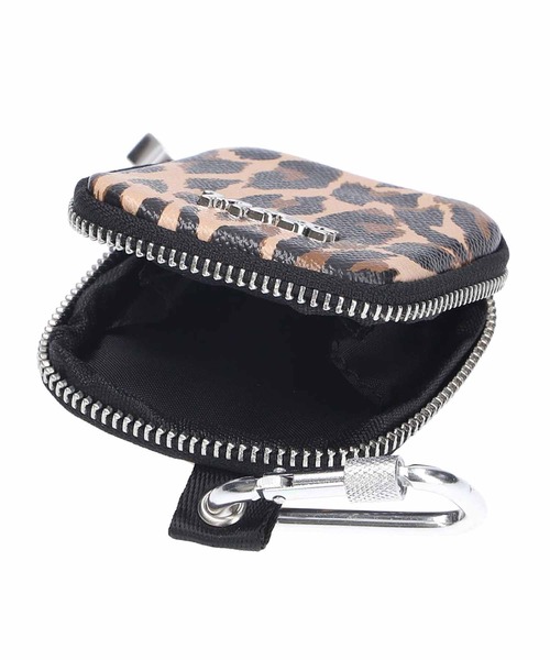 X-girl(エックスガール)の「MULTI MINI CASE(ポーチ・レディース・ホワイト/ブラック/ベージュ・ONE SIZE)」の5枚目の写真