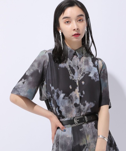 HARE(ハレ)の「ブラーアートシャツ(HARE)(シャツ/ブラウス・レディース・ブラック/グリーン・FREE)」の4枚目の写真