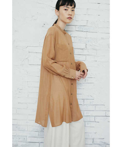 human woman（ヒューマンウーマン）の「シアーロングシャツ（シャツ/ブラウス・レディース・ホワイト/ベージュ/ネイビー・MEDIUM）」の14枚目の写真