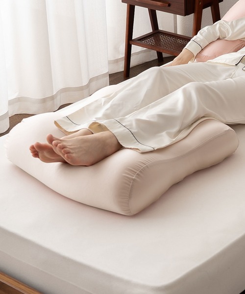 EMOOR（エムール）の「【至福の睡眠】マシュマロフットピローコンパクト（クッション/クッションカバー・レディース・ベージュ/ブラウン/グレー/ベージュ系その他/ライトグレー/ターコイズブルー/シルバー・FREE）」の7枚目の写真