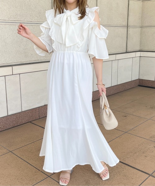 apres jour（アプレジュール）の「肩あきボウタイワンピース【ZOZOTOWN