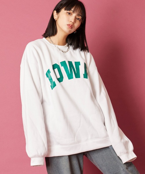 unrelaxing（アンリラクシング）の「裏起毛オーバーサイズプルオーバースウェットトレーナー　ユニセックス（スウェット・メンズ・その他/その他1/その他3/その他4/その他5/その他6/ピンク系9/イエロー系7/イエロー系8/イエロー系9/ピンク系6/ピンク系7/ピンク系8/パープル系9/イエロー系/イエロー系1/イエロー系3/イエロー系5/イエロー系6/ネイビー系7/ネイビー系8/ネイビー系9/パープル系3/パープル系7/パープル系8/ネイビー系/ネイビー系1/ネイビー系3/ネイビー系4/ネイビー系5/ネイビー系6/グリーン系7/グリーン系8/グリーン系9/ライトグリーン系/ライトグリーン系5/ライトグリーン系9/グレー系9/グリーン系/グリーン系1/グリーン系3/グリーン系4/グリーン系6/グレー系3/グレー系4/グレー系5/グレー系6/グレー系7/グレー系8/ブラック系5/ブラック系6/ブラック系7/ブラック系8/ブラック系9/グレー系1/ホワイト系9/ブラック系/ブラック系1/ブラック系2/ブラック系3/ブラック系4/ホワイト系3/ホワイト系4/ホワイト系5/ホワイト系6/ホワイト系7/ホワイト系8/その他7/その他8/その他9/ホワイト系/ホワイト系1/ホワイト系2/パープル系4/パープル系1/ライトグリーン系2/ライトグリーン系4/イエロー系4/ピンク系4/ピンク系5/ピンク系2/ピンク系3/グリーン系5/グリーン系2/ピンク系1/ライトグリーン系8/ネイビー系2/イエロー系2/ライトグリーン系3/パープル系2/パープル系5/パープル系6/パープル系/その他2/ライトグリーン系6/ライトグリーン系7/ライトグリーン系1/ピンク系/グレー系2/グレー系・FREE）」の2枚目の写真