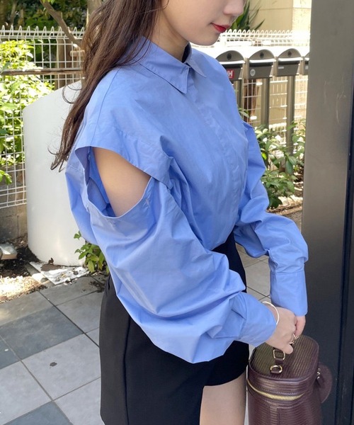 one after another NICE CLAUP(ワンアフターアナザーナイスクラップ)の「パールボタン肩あきマルチシャツ(シャツ/ブラウス・レディース・オフホワイト/ブラウン系その他/ブルー/ブルー系その他・FREE)」の19枚目の写真